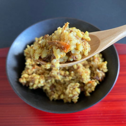 オホーツクエゾシカ挽肉の 自然玄米ドライカレー